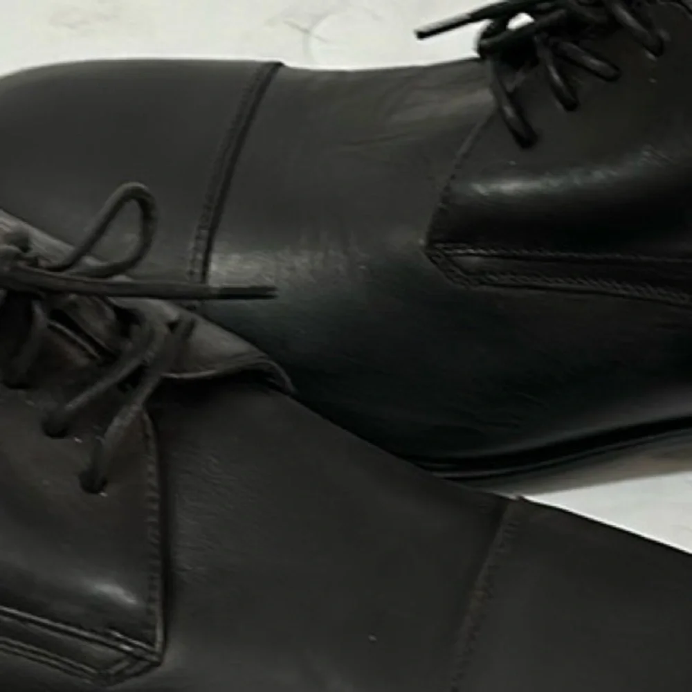 Aquatalia Men’s ABE‎ Black Leather Lace Up dress shoes size 10 made in Italy